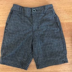 Quicksilver Boys Shorts size 5